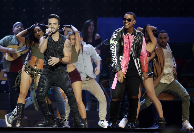 Τέσσερα βραβεία για το «Despacito» στα Latin Grammy Award