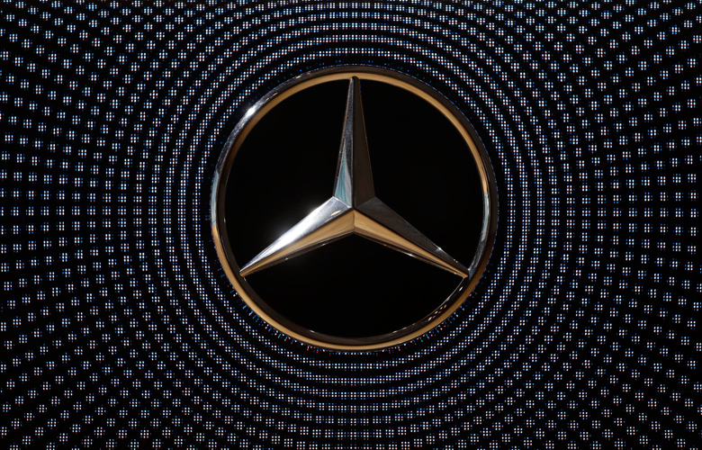 Γιατί η Mercedes αποσύρει 3 εκατ. οχήματα σε όλη την Ευρώπη