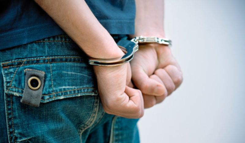 Για εμπρησμό από πρόθεση κατηγορούνται τρεις νεαροί στην Κέρκυρα