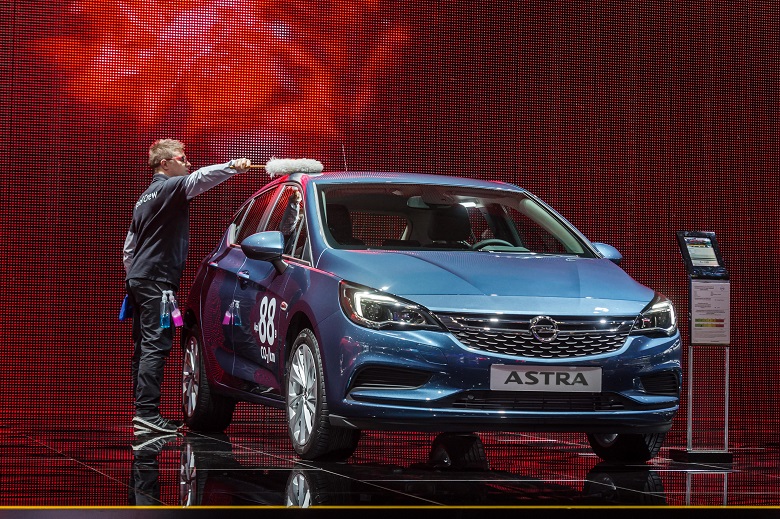 Έσπασε το φράγμα των 500.000 πωλήσεων το Opel Astra