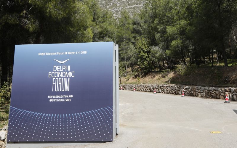 ΕΚΤ: Τα κόκκινα δάνεια το μεγαλύτερο πρόβλημα των ελληνικών τραπεζών