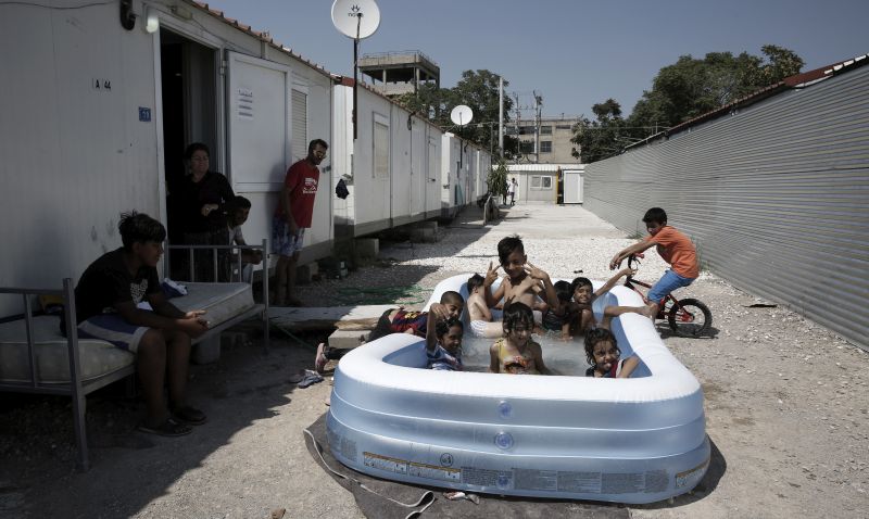 Μέχρι 30.000 πρόσφυγες και μετανάστες θα μείνουν οριστικά στην Ελλάδα