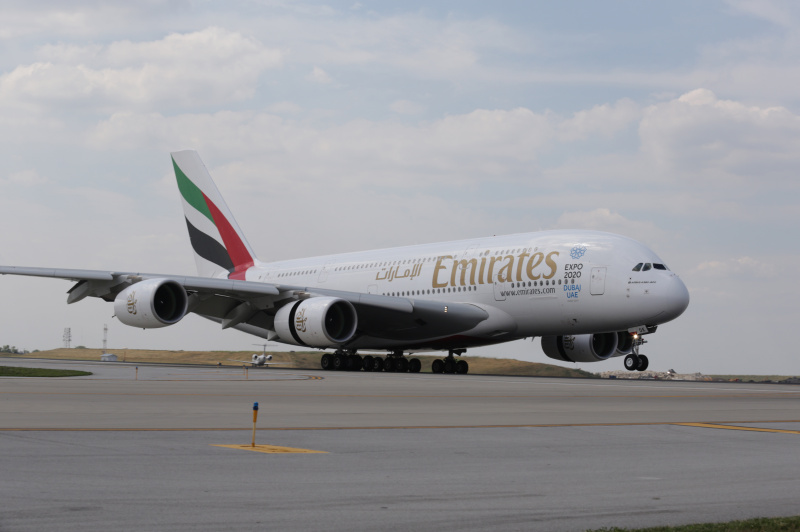 Έλληνες πιλότους αναζητά η Emirates