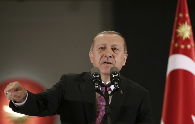 Ερντογάν κατά Τραμπ: «Νομίζουν ότι θα ξεγελάσουν την Τουρκία»