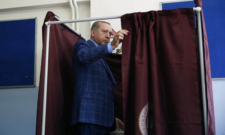 Η ΕΕ κλείνει πόρτα στην Τουρκία του σουλτάνου Ερντογάν