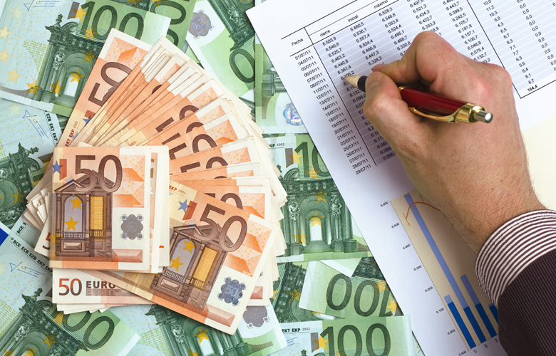 Το «πάνω χέρι» έχουν τα ελληνικά ομόλογα έναντι των Ιταλικών
