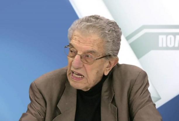 Έφυγε από τη ζωή ο γνωστός κοινωνιολόγος Βασίλης Φίλιας