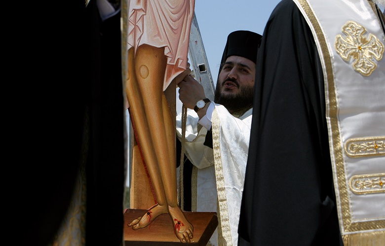 Πόσος είναι ο μισθός των ιερέων και των αρχιερέων στην Ελλάδα