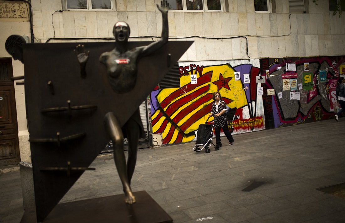 Πέντε μέρες διορία στην Καταλονία για να επιβεβαιώσει την απόσχιση