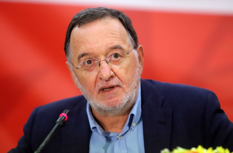 Λαφαζάνης: Η ταινία του Γαβρά έχει ελάχιστη σχέση με την αλήθεια