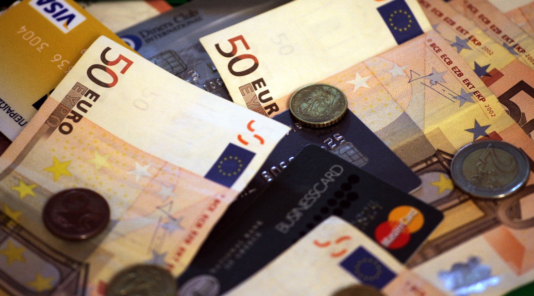 Ρύθμιση για επιστροφή φόρου εισοδήματος για ποσά έως 10.000 ευρώ