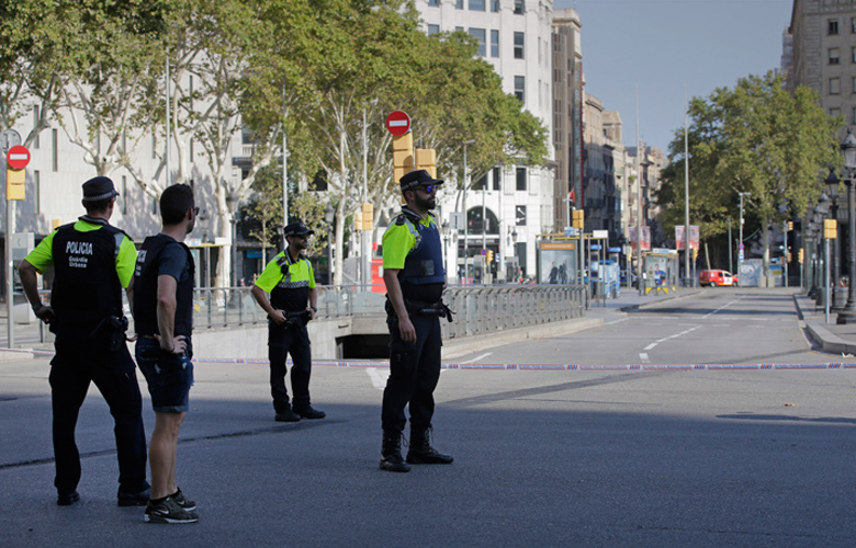 Βαρκελώνη: Πυρήνας οκτώ ατόμων συμμετείχε στις επιθέσεις