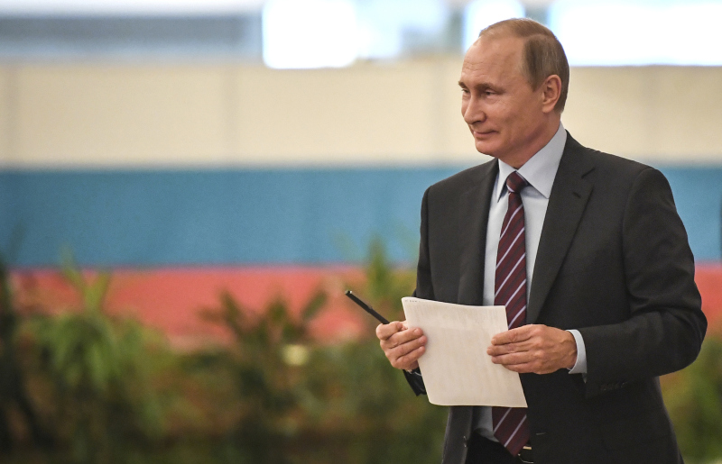Πούτιν: Η ρωσική οικονομία βγήκε από την κρίση και παίρνει στροφές