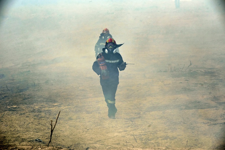 Σε επιφυλακή οι πυροσβέστες μετά τις 49 πυρκαγιές του 24ώρου