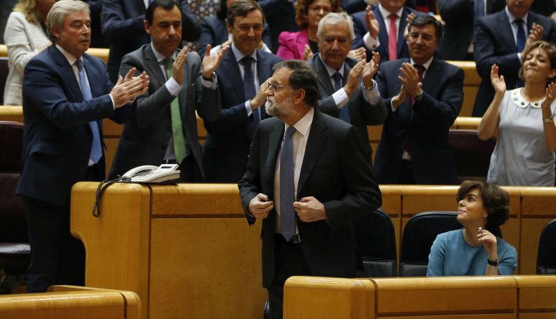 Η Μαδρίτη ψήφισε στην άρση την αυτονομίας της Καταλονίας
