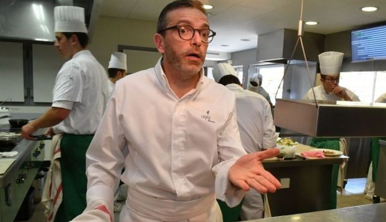 Βραβευμένος σεφ ζητά να βγει από τον οδηγό Michelin