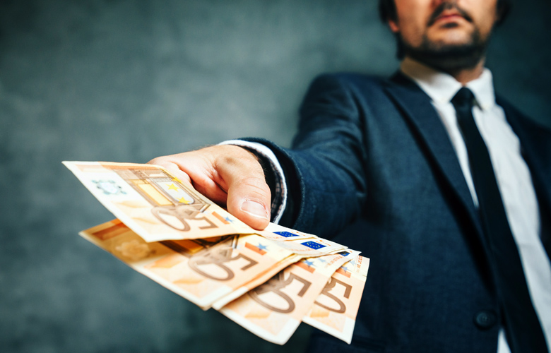 Επιστροφή φόρου σε 269.459 τυχερούς δικαιούχους