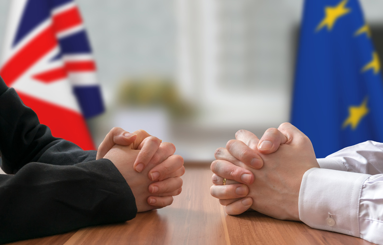 Η Βρετανία επιδιώκει μεταβατική φάση για το Brexit ως το 2022