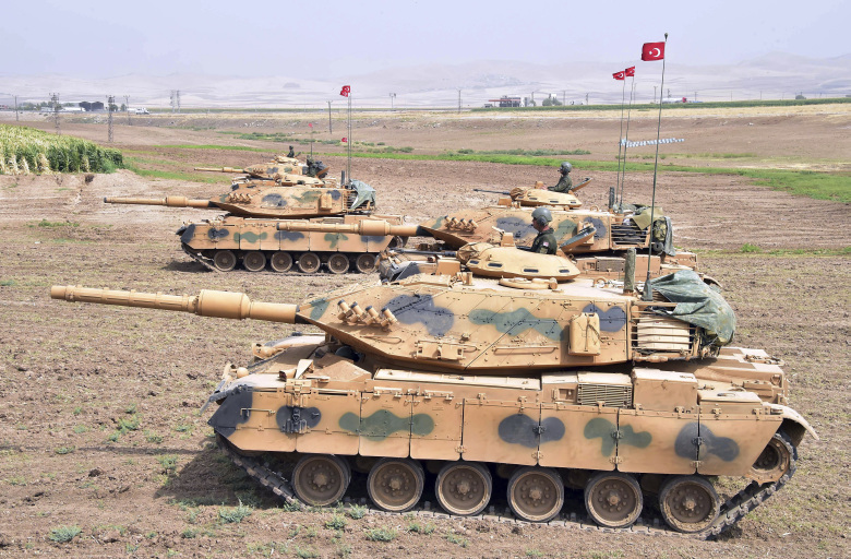 Τουρκικές δυνάμεις ανταλλάσσουν πυρά με τζιχαντιστές στα συριακά σύνορα