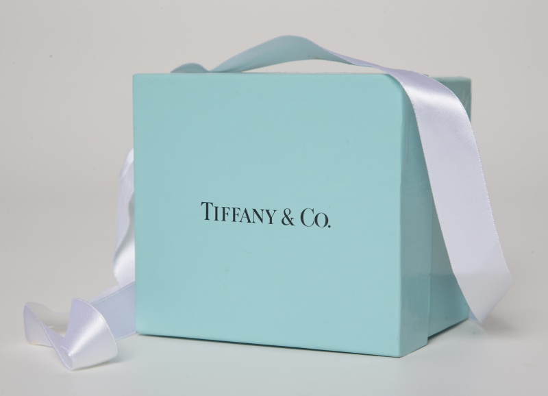 Υποχώρησαν οι πωλήσεις τριμήνου της Tiffany & Co
