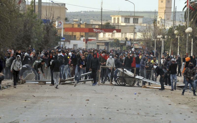 Νέα Αραβική Άνοιξη στην Τυνησία;