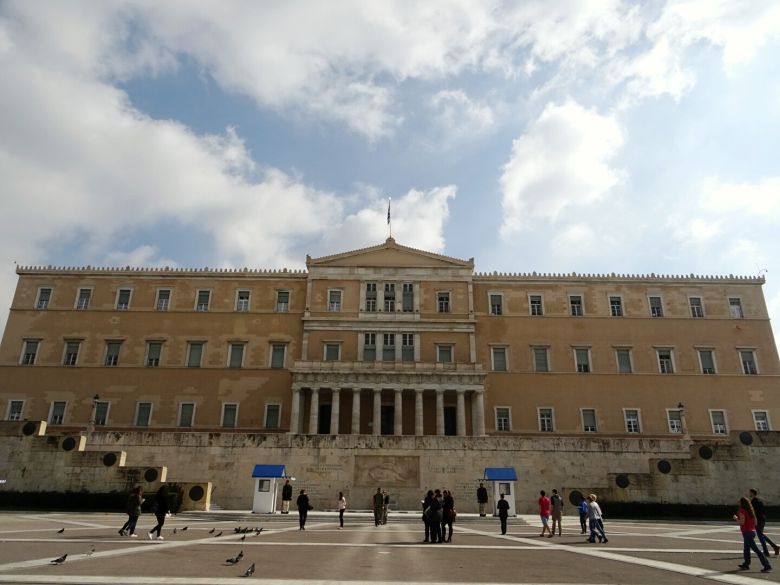 Νέες εξηγήσεις Φωκά για το σύνθημα με την «που@@ν@ Βουλή»
