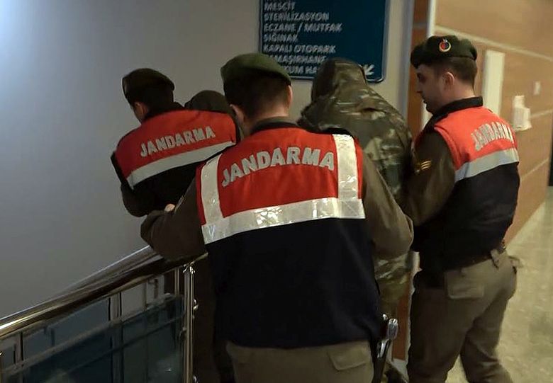 Καθηγητής Μάζης: Λάφυρα του Ερντογάν οι δύο στρατιωτικοί, δειλή η ΕΕ