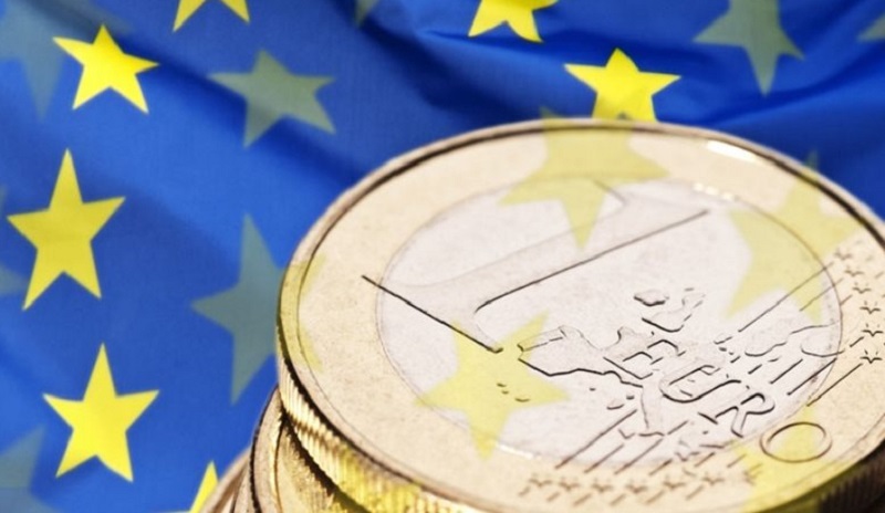 «Μαύρα σύννεφα» στην ανάπτυξη της Ευρωζώνης βλέπει το ΔΝΤ