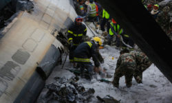 Τραγωδία στο Νεπάλ: Βρέθηκαν τα πτώματα των 14 από τους 22 επιβαίνοντες στο αεροσκάφος της Tara Air