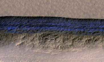 Εντοπίστηκαν μεγάλα αποθέματα νερού κάτω από την επιφάνεια του Άρη