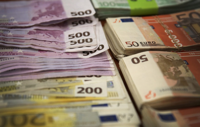 Η Μαδρίτη αποπλήρωσε πρόωρα 2 δισ. ευρώ από δάνειο για τις τράπεζες