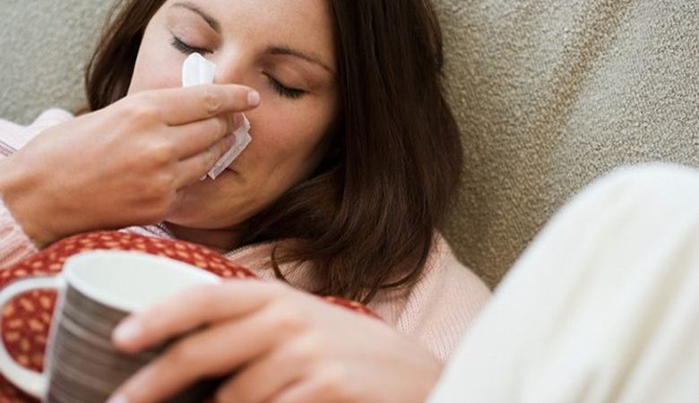 Η γρίπη μπορεί να μεταδοθεί μόνο με την αναπνοή