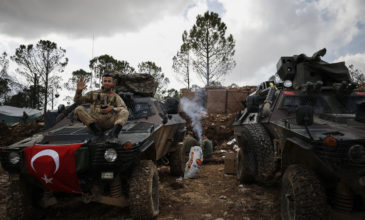 Οι τουρκικές δυνάμεις εισέβαλαν στην πόλη Αφρίν