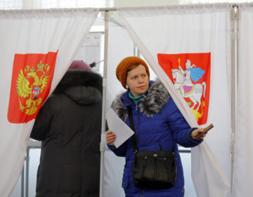 Στις κάλπες οι Ρώσοι για τις προεδρικές εκλογές