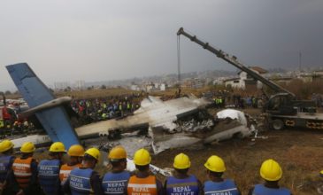 Πώς επιβάτης επέζησε από αεροπορικό δυστύχημα