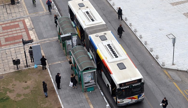 Πάνω από 100 λεωφορεία των ΚΤΕΛ από σήμερα στους δρόμους – Ποιες γραμμές ενισχύονται
