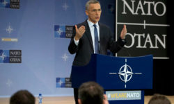 To NATO έδωσε «τα παπούτσια στο χέρι» σε Ρώσους διπλωμάτες