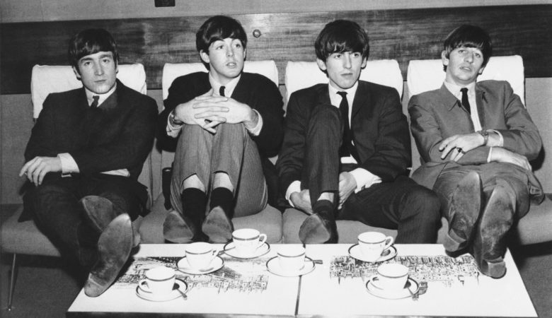 Αδημοσίευτες φωτογραφίες των Beatles πωλήθηκαν έναντι 358.000 δολαρίων