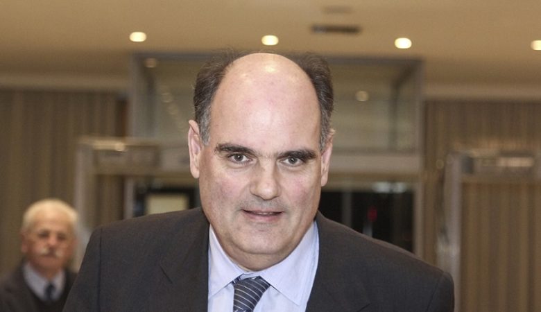 «Η ελληνική οικονομία παραλύει» δηλώνει ο Φορτσάκης