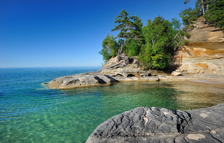 Η λίμνη Superior είναι Îνας Ï€ÏοοÏισμός που Ï€ÏÎπει να επισκεφθείτε