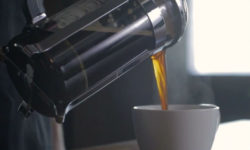 ΙΚΕΑ: Ανακαλεί καφετιέρα εσπρέσο επειδή υπάρχει κίνδυνος έκρηξης