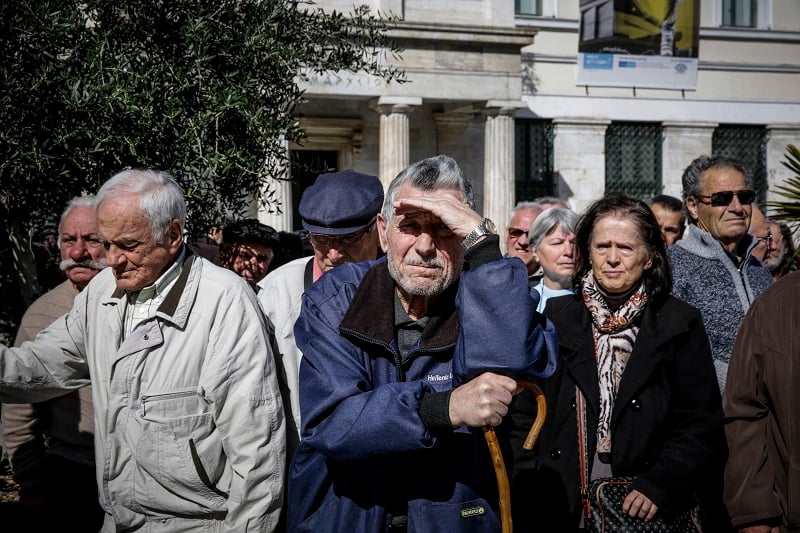 Μείωση έως και 18% στις συντάξεις το 2019