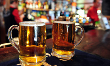Η κατανάλωση αλκοόλ συνδέεται με ένα στα 25 κρούσματα καρκίνου παγκοσμίως