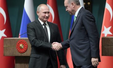Στην Τουρκία ο Πούτιν για συνομιλίες με τον Ερντογάν