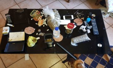 Λιμενικοί βρήκαν κοκαΐνη και κάνναβη σε διαμέρισμα στη Νίκαια