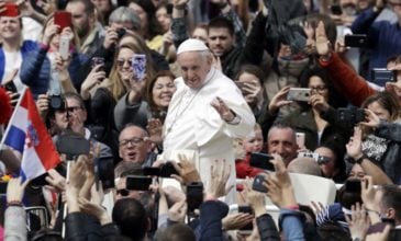 Τέλος στην συγκάλυψη σεξουαλικών σκανδάλων υπόσχεται ο πάπας Φραγκίσκος