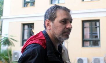 Πυροβόλησαν τον δημοσιογράφο Στέφανο Χίο -Δέχθηκε δύο σφαίρες σε λαιμό και πλάτη