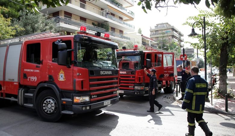 Πυρκαγιά σε κτίριο στο κέντρο της Αθήνας