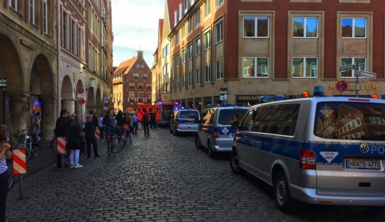 Φορτηγάκι έπεσε πάνω σε πλήθος στο Μίνστερ της Γερμανίας – Νεκροί και τραυματίες