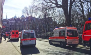 Τουλάχιστον οκτώ τραυματίες από τη σύγκρουση τρένου με φορτηγό στη Γερμανία